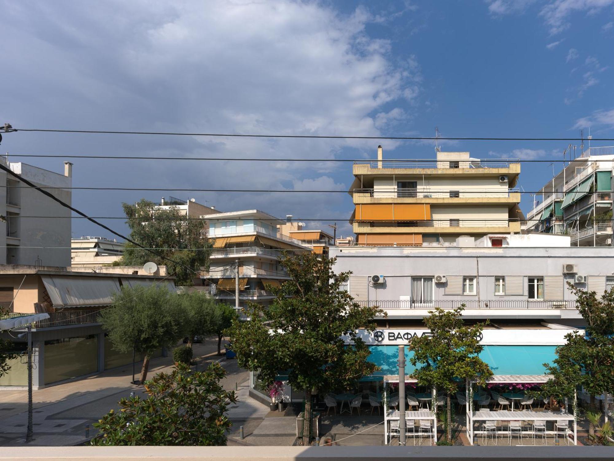 Coastal At Alimos Apartment